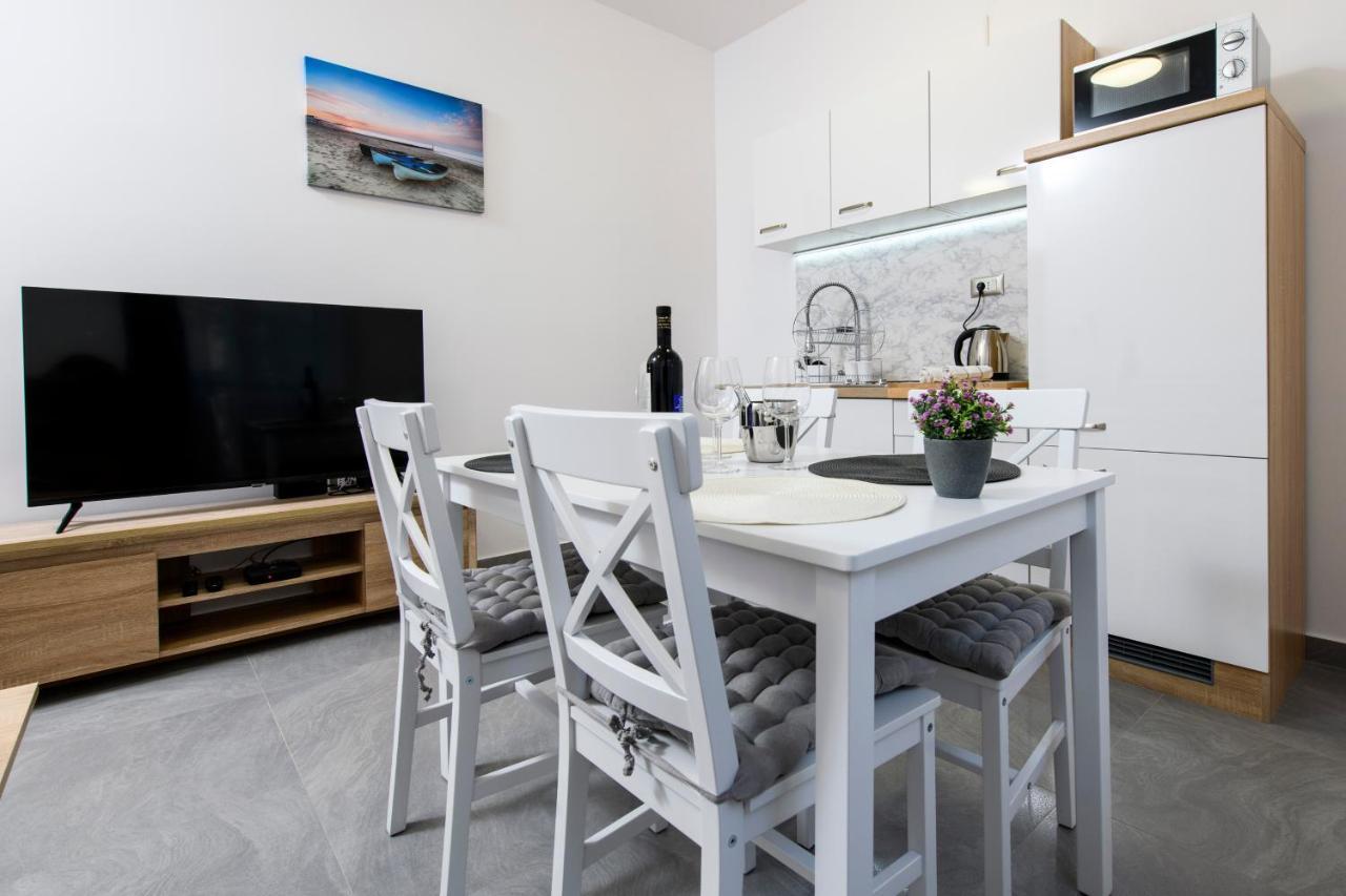 Apartment Delalle Split Exteriör bild