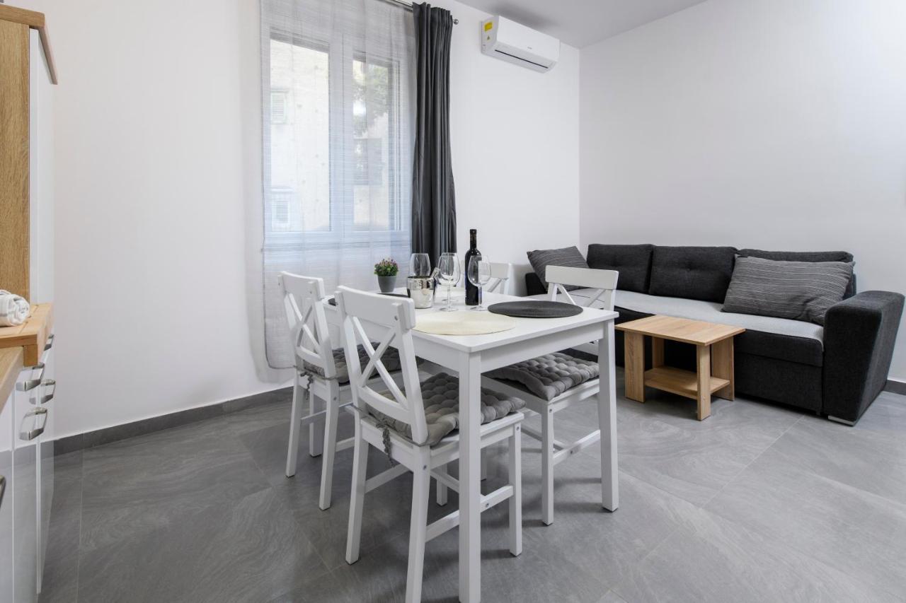 Apartment Delalle Split Exteriör bild